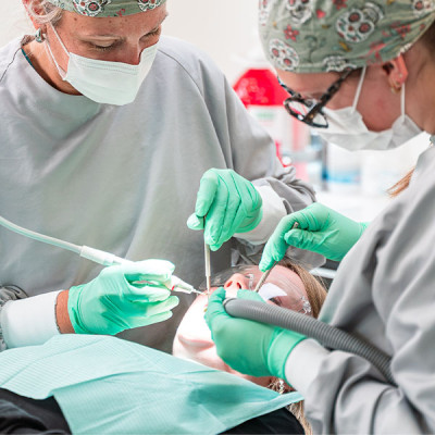 Dentisterie générale à Molenbeek | VOCLIdental