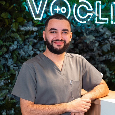 Dentiste à Molenbeek - Reda Fatine | VOCLIbasilique