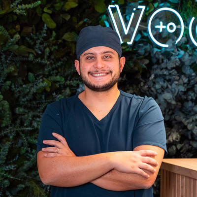 Dentiste à Molenbeek - Alex Fneiche | VOCLIbasilique