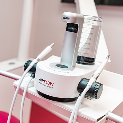 Prophylaxie dentaire à Molenbeek | VOCLIdental